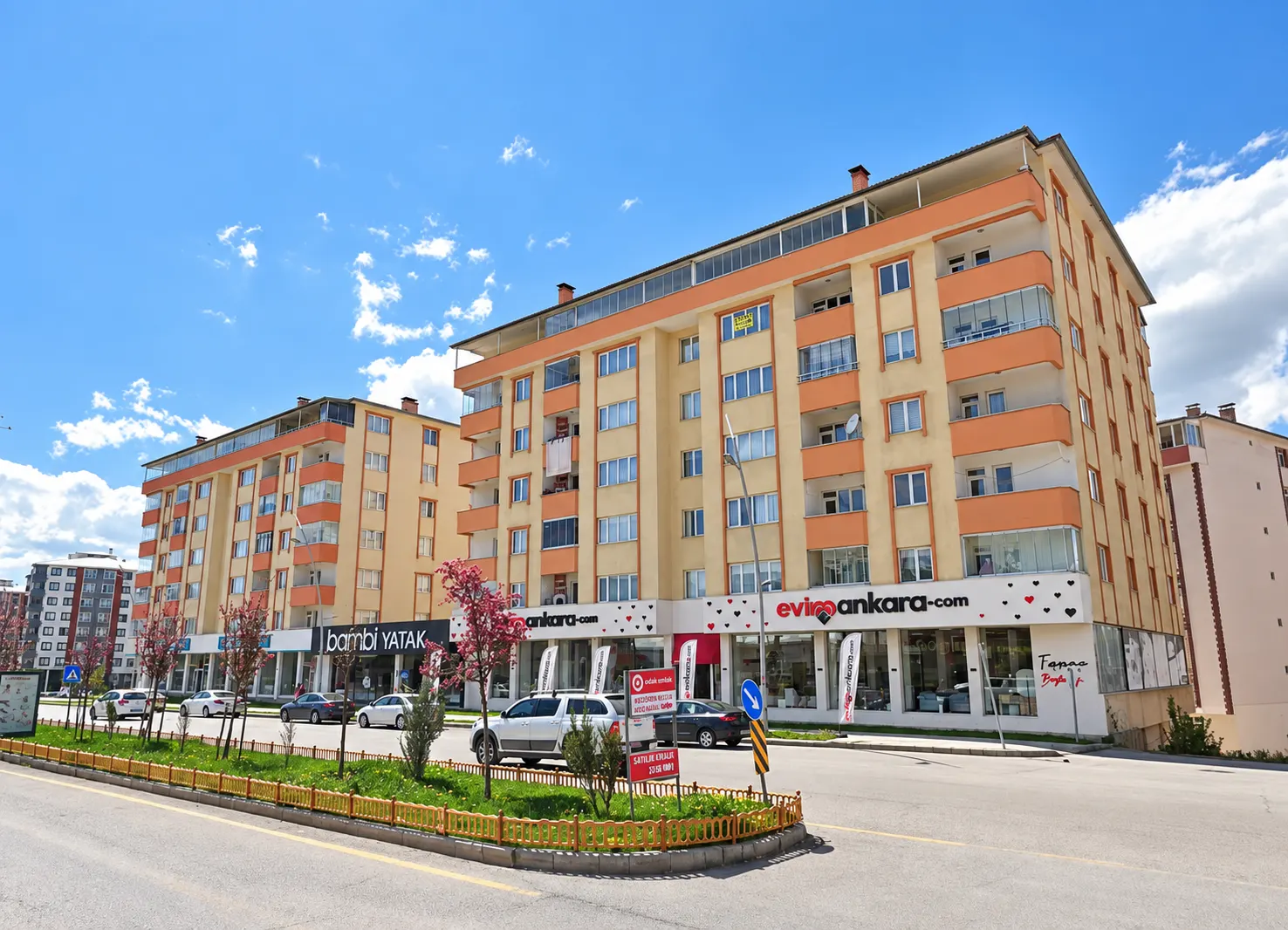 Gama Kent Yavuz Evler, Şükrüpaşa: cadde cephesi, düzenlenmiş fotoğraf
