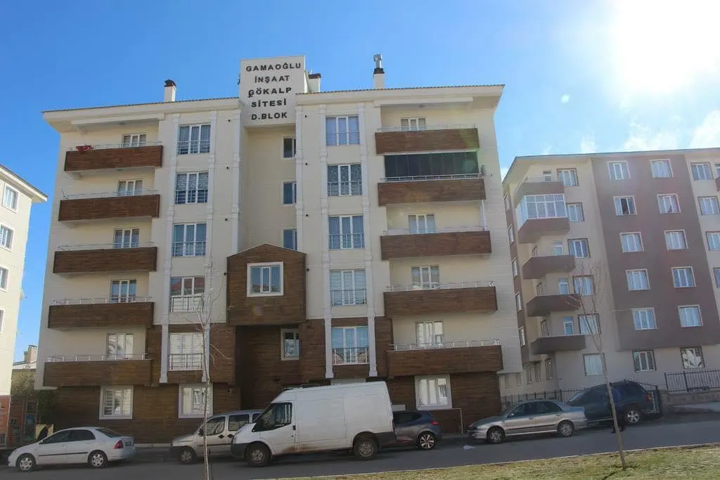 Gökalp Sitesi, Şükrüpaşa: D Blok